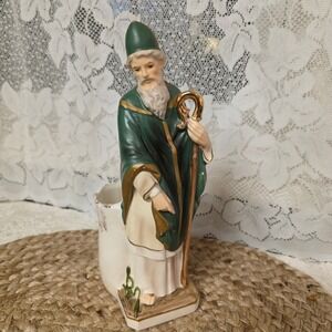 Artmark St Patrick Figurine Planter 10" Green Vintage B-1410 Japan Ceramic
